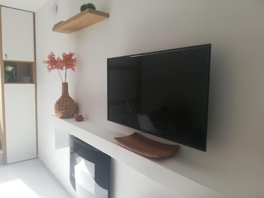 Brio Luxurious Urban Stay In Heraklio,Wifi,Αc Iráclio Exterior foto